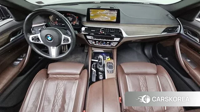 BMW 5 Series (G30) id 3672158 из Кореи 17