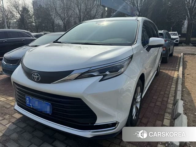 Toyota Saina id 4257629 из Китая 7