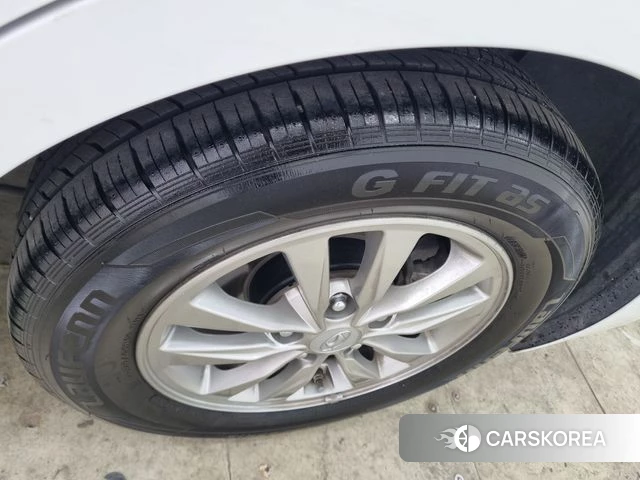 Hyundai The New Avante AD id 4232423 из Кореи 17