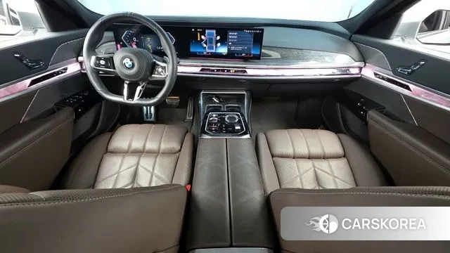 BMW 7 Series (G70) id 3400265 из Кореи 17