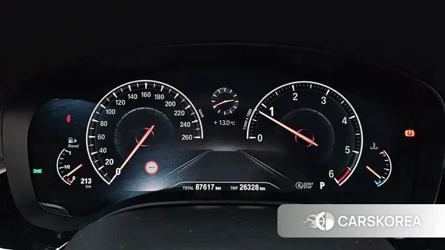 BMW 5 Series (G30) id 3380212 из Кореи 17