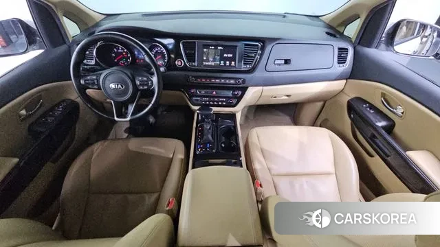 Kia All New Carnival id 3709511 из Кореи 17