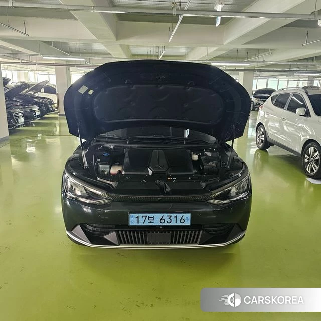 Kia EV6 id 3856486 из Кореи 17