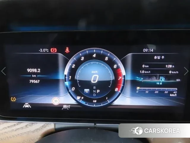 Mercedes-Benz E-Class W213 id 3669552 из Кореи 17