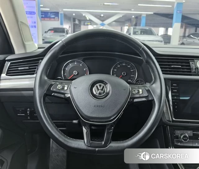 Volkswagen Huiang id 4254251 из Китая 14