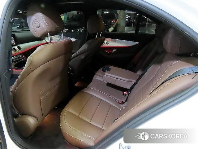 Mercedes-Benz E-Class W213 id 4344118 из Кореи 17