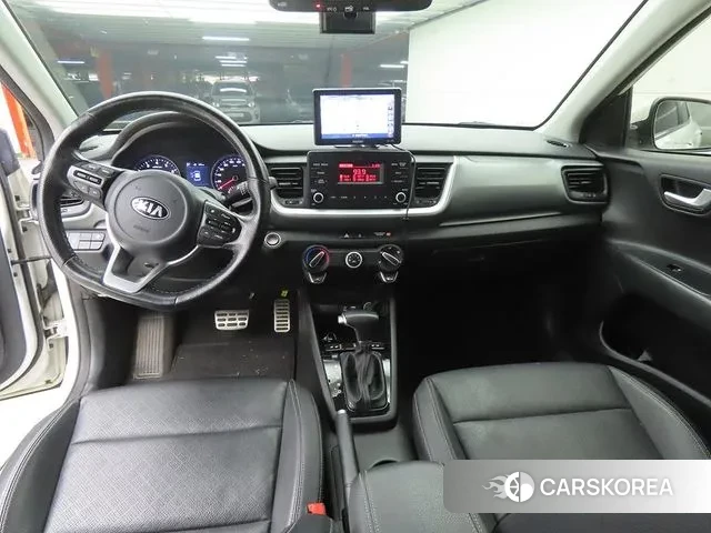 Kia Stonic id 3687076 из Кореи 17