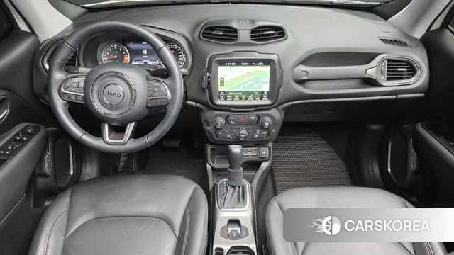 Jeep Renegade id 3935569 из Кореи 17