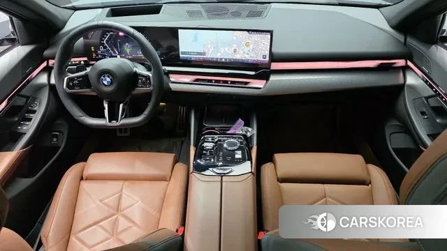 BMW 5 Series (G60) id 3745362 из Кореи 17