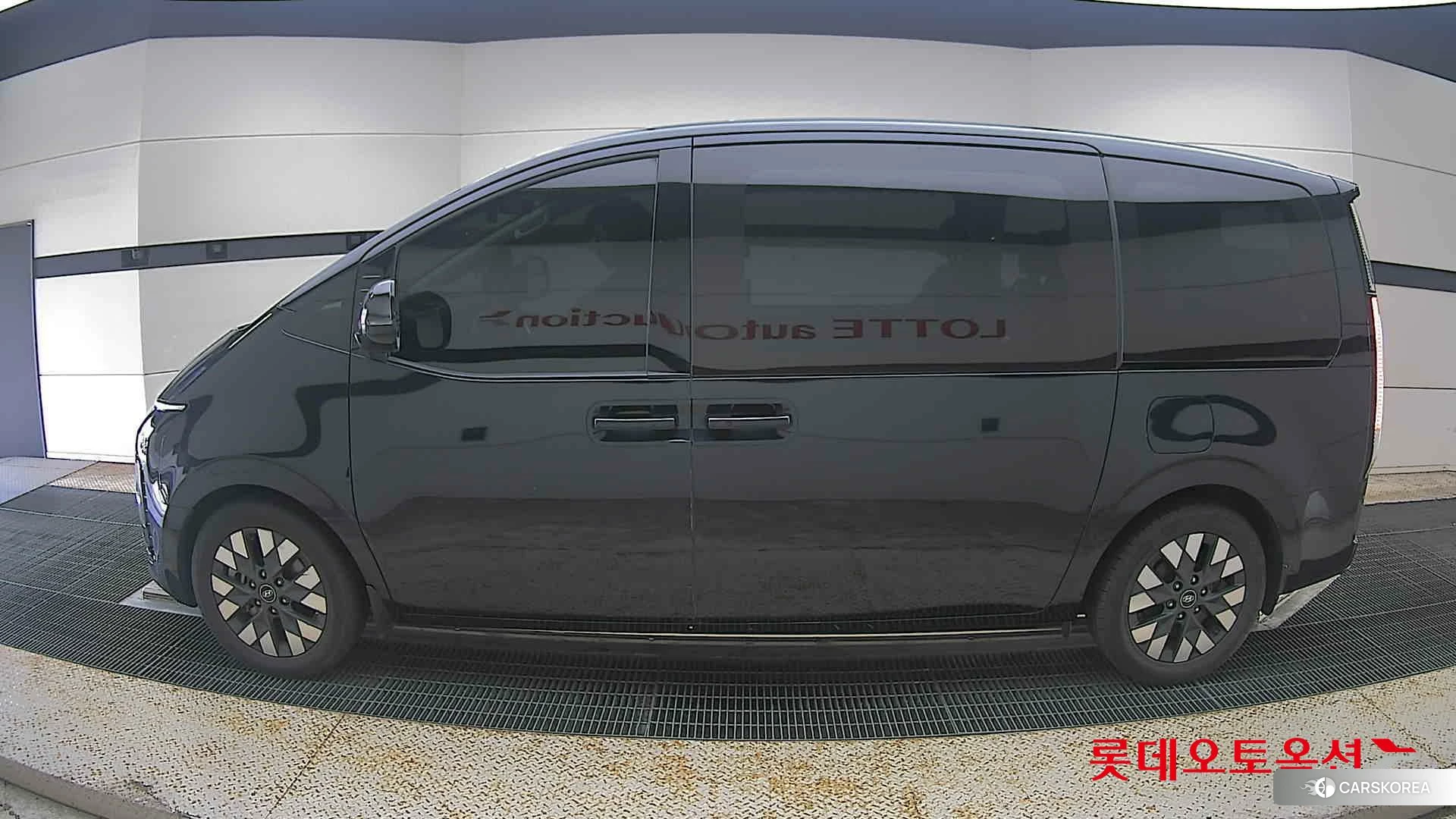 Hyundai Staria Lounge id 4664307 из Кореи 34
