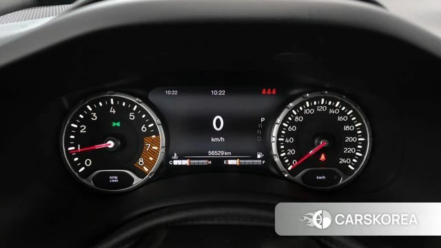 Jeep Renegade id 3966042 из Кореи 17