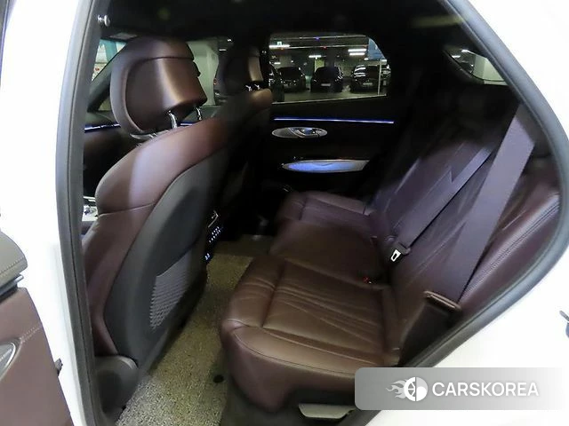 Genesis GV70 id 4302061 из Кореи 17