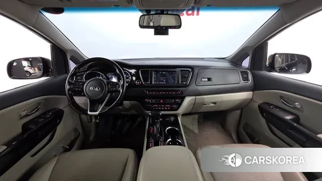 Kia The New Carnival id 3779096 из Кореи 17