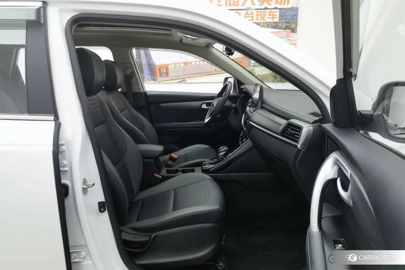 Kia Sportage id 4454318 из Китая 21