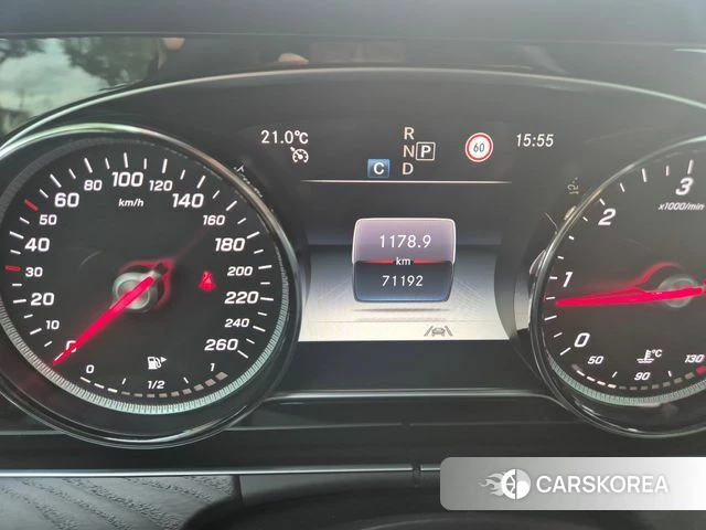 Mercedes-Benz E-Class W213 id 4310374 из Кореи 13