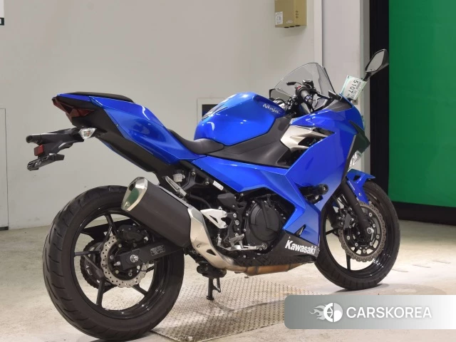 Kawasaki NINJA 250 2018 из Японии, фото 4