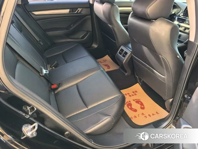 Honda Accord id 4207999 из Китая 9