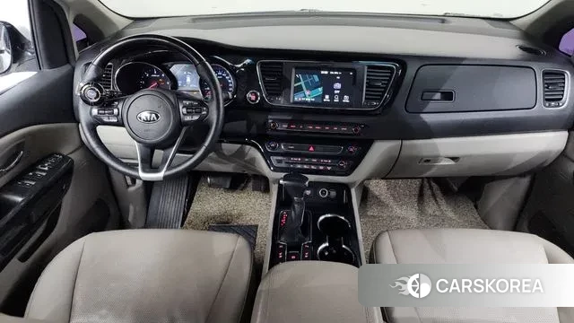 Kia The New Carnival id 3515336 из Кореи 17