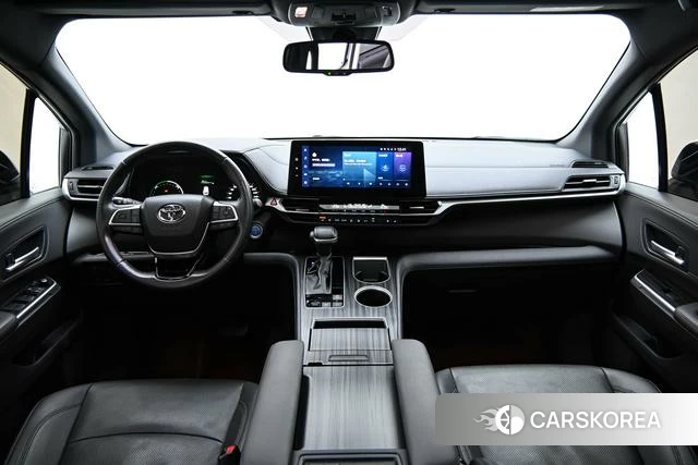 Toyota Saina id 4261783 из Китая 17