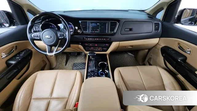 Kia The New Carnival id 3368236 из Кореи 17