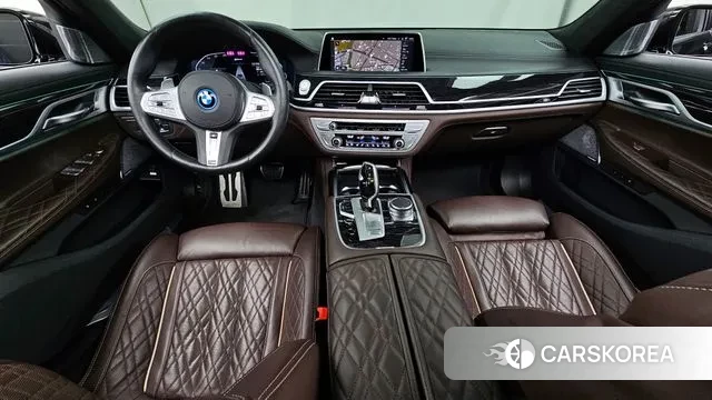 BMW 7 Series (G11) id 2959697 из Кореи 17