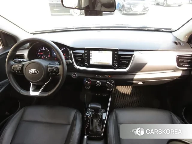 Kia Stonic id 3303053 из Кореи 17