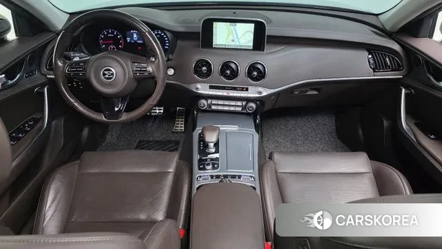 Kia Stinger id 3709441 из Кореи 17