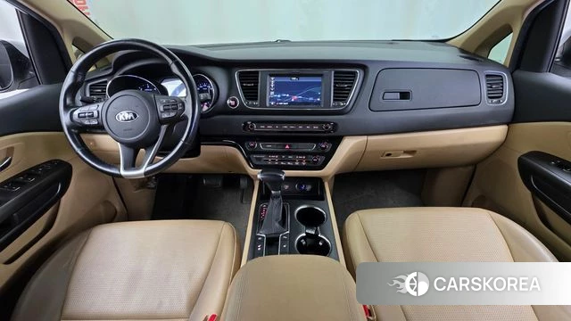 Kia The New Carnival id 4642498 из Кореи 17
