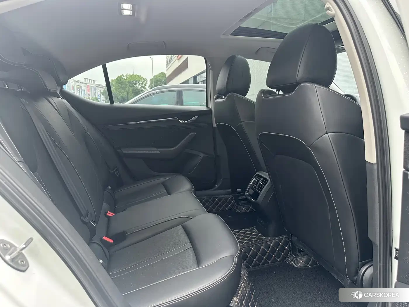 Skoda Octavia id 4583721 из Китая 8