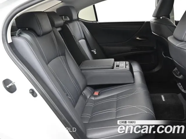 Lexus ES300h 7th generation id 2709484 из Кореи 17