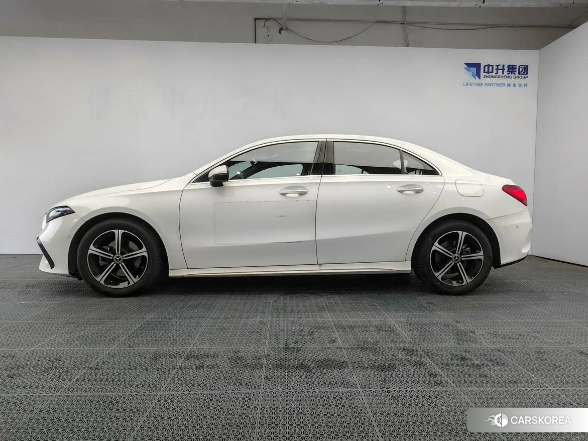 Mercedes-Benz Class A id 4407449 из Китая 17