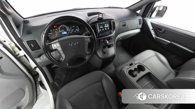 Hyundai The New Grand Starex id 3827863 из Кореи 17