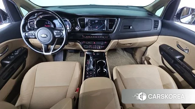 Kia The New Carnival id 3455163 из Кореи 17