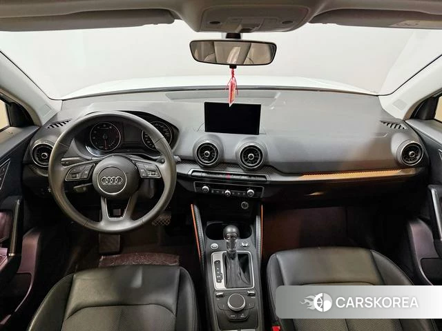 Audi Q2L id 4263434 из Китая 12