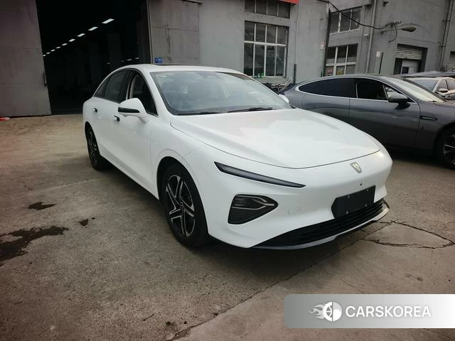 Roewe D7 EV id 4211031 из Китая 7