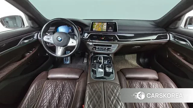 BMW 7 Series (G11) id 3686355 из Кореи 17