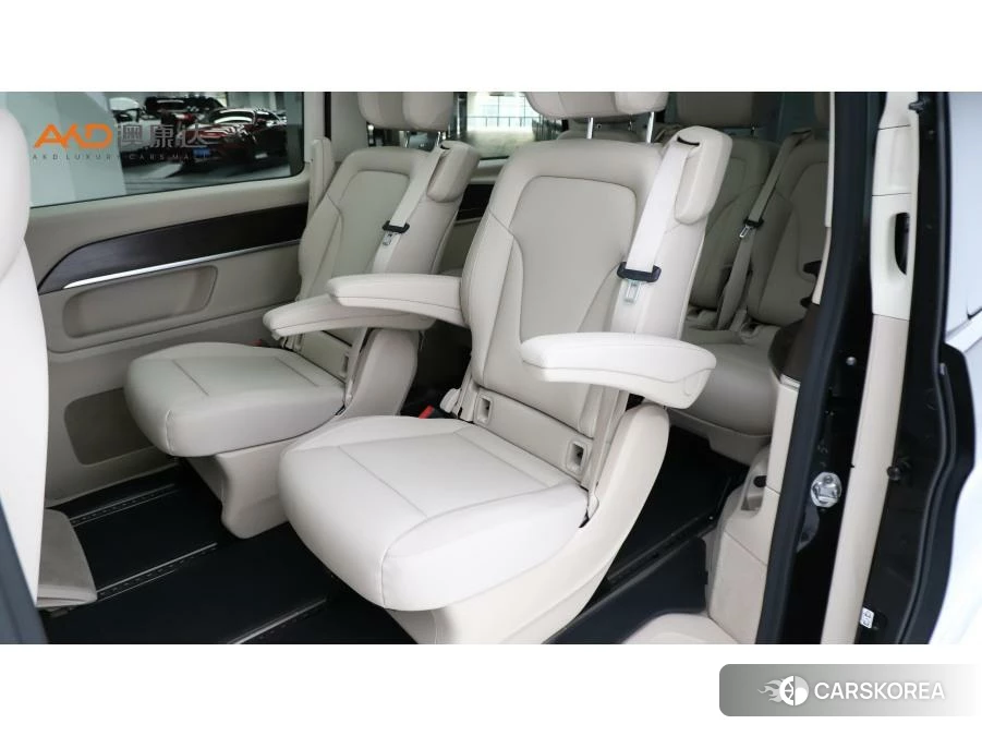 Mercedes-Benz V-class id 4453046 из Китая 8
