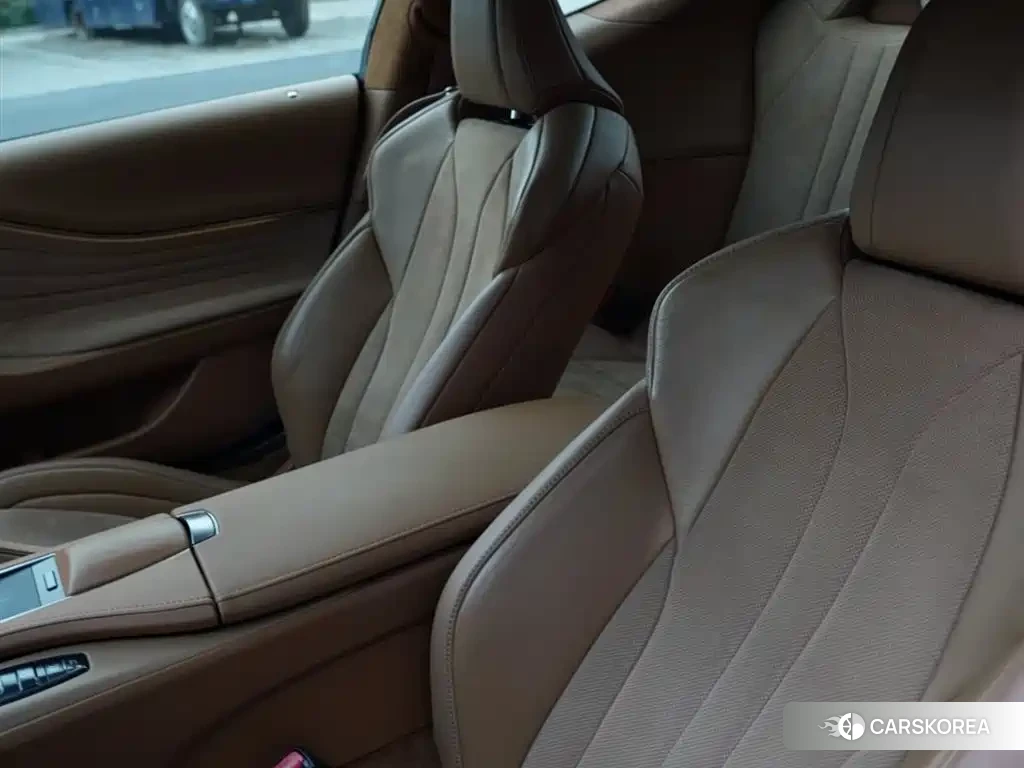 Lexus LC id 4622689 из Китая 19
