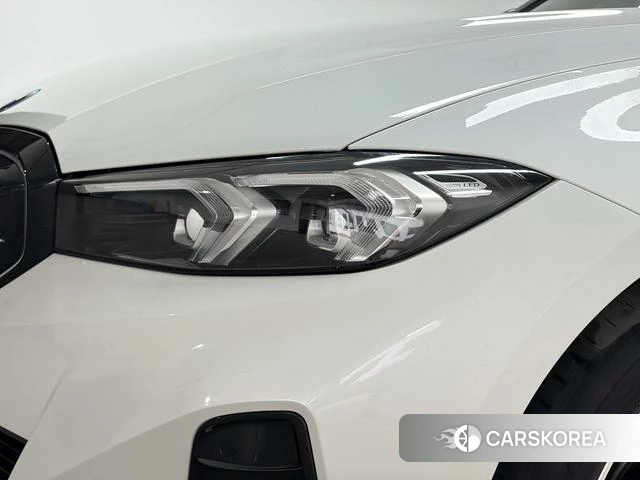 BMW i3 id 4253773 из Китая 17