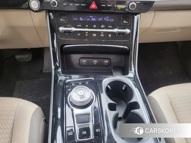 Kia Carnival 4th generation id 3022680 из Кореи 11