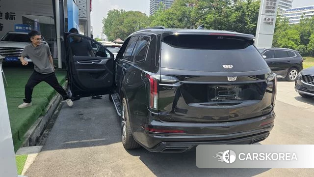 Cadillac XT6 id 4205812 из Китая 7