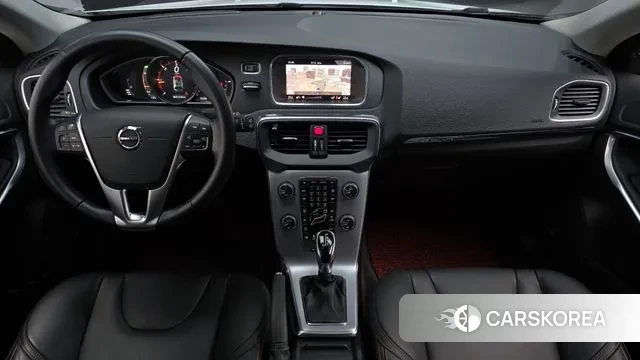 Volvo V40 Cross-Country id 3736915 из Кореи 17