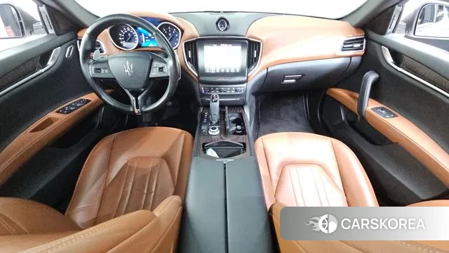 Maserati Ghibli id 3546504 из Кореи 17