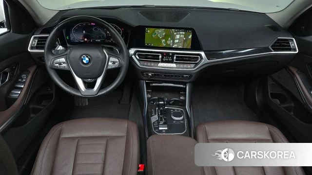 BMW 3 Series (G20) id 4489946 из Кореи 17