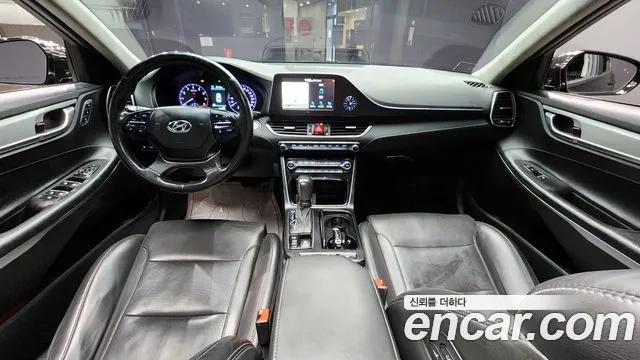 Hyundai Grandeur IG id 2367371 из Кореи 17