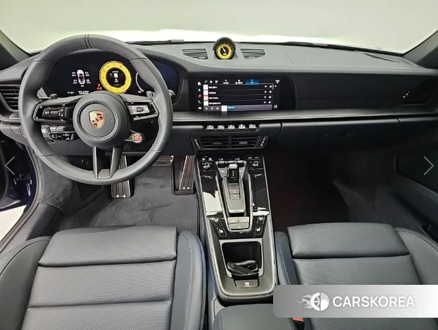 Porsche 911(992) id 4612236 из Кореи 13
