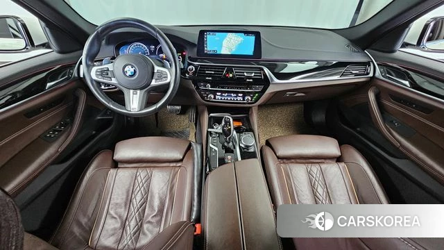 BMW 5 Series (G30) id 4781151 из Кореи 30