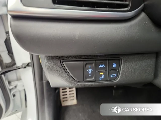 Genesis G70 id 3779306 из Кореи 13