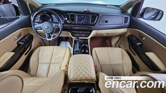 Kia The New Carnival id 2850479 из Кореи 17