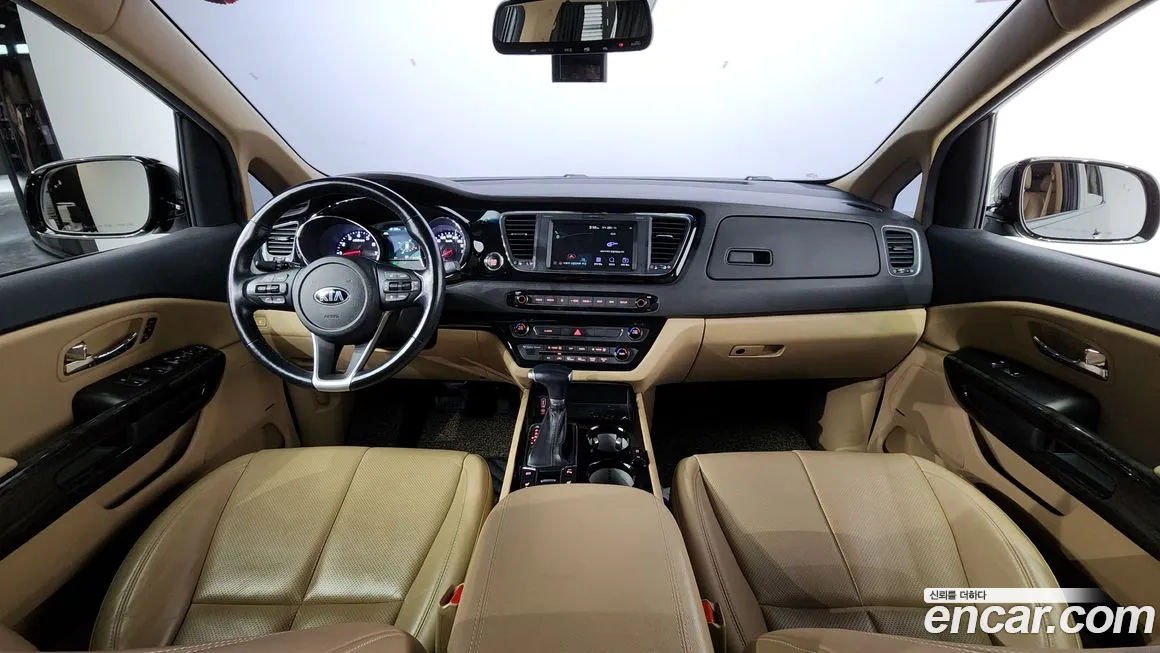 Kia The New Carnival id 2177479 из Кореи 17